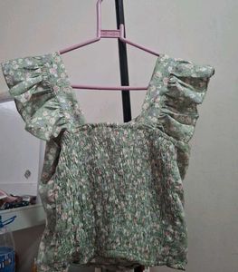 Cute Floral Print Puff Sleeve Top