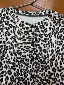 Urbanic Leopard New Crop Top