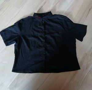 Classic Black Short Sleeve Button-Up Shirt