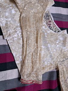 Golden Blouse Suits On Every Saree