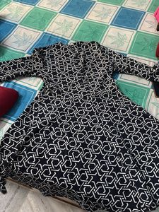 Patterned Long Sleeve Dress