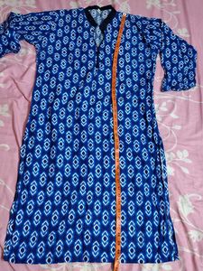 Blue Printed Kurta with leggings