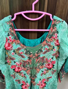 New Pakistani Style Green Suit With Duppata&amp;pant