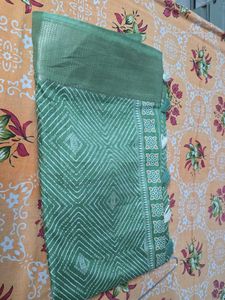 Beautiful Green Bandhani Saree