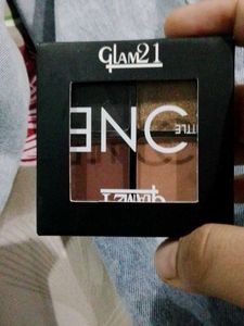 Glam21 Eyeshadow Palette