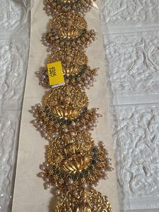 Beautiful Gold-Tone Indian Hair Accessory