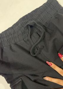 Comfortable black Cargo Pants