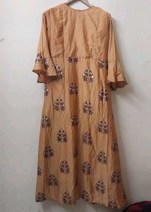 Elegant Embroidered Kurta