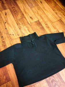 ⚡🖤Black Mock Neck Button Top