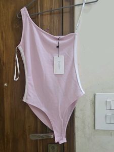 NEW WITH TAG ♥️Pink Bodysuit - Studiofit