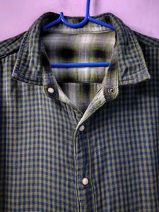 Levi's double side checked shirt