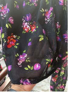 Tokyo Talkies Floral Ruched Top