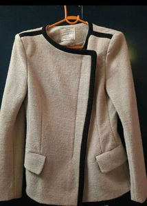Chic Beige Blazer with Black Trim