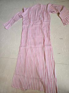 3 kurti combo😍😍with free gift