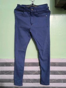 Classic Blue Skinny Jeans new unused no coin