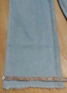🩵Light Wash Wide Leg jeans🩵