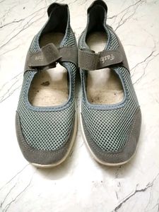 Comfortable Gray Mary Jane Shoes