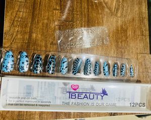 Press On Nails With Application Kit
