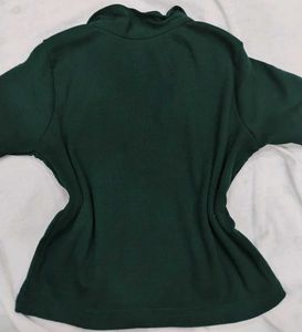 Classic dark Green Collared crop Top
