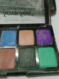 Seven Seas Foxy Eyeshadow Palette