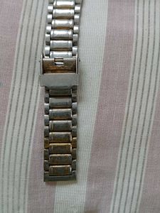 Classic Analog Wristwatch