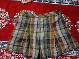 Plaid Pleated Mini Skirt