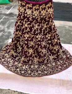 Elegant Embroidered Lehenga Choli Set