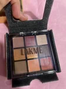 Lakme Ultimate Glam Eyeshadow Palette