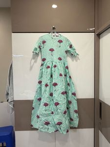 Beautiful Floral Print Maxi Dress