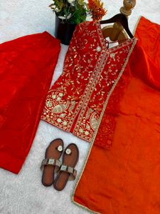 Elegant Pink Kurta Set with Dupatta &amp; Pants