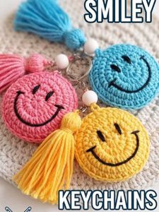 Handmade 3Pc Crochet Smiley keychain