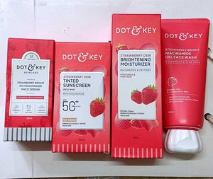 Dot & Key Strawberry Dew Skincare Set