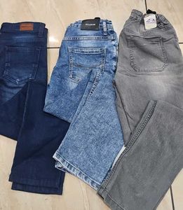 Bundle of 3 boy's Jeans