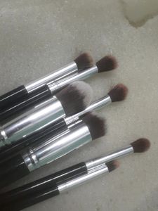 Makeup Brush Set ( 7 ) With a Freebie