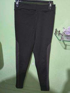 Stylish Black Leggings for Women