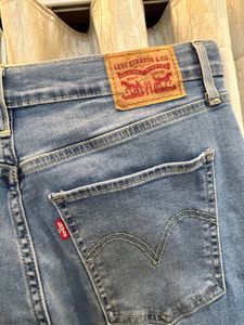 levi’s  Wide Leg Jeans