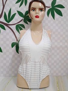 (900)Striped One-Piece Swimsuit