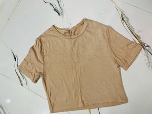 Basic Tan Cropped T-Shirt