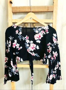 Floral Tie-Front Crop Top size-30-32