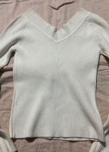 Chic Ribbed V-Neck Sweater