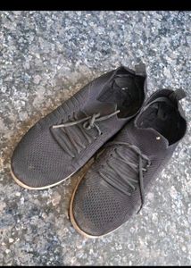 Comfortable Black Knit Slip-On Shoes