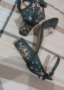 Dressberry Embellished Heels..size 41