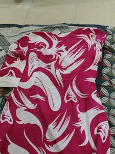Vibrant Pink &amp; White Printed Kurta with pant