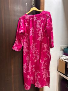 Vibrant Pink Kurta Set with Floral Print