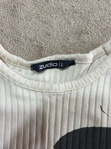 Selling my literally new ZUDIO top