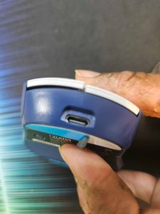Croma 6-Button Rechargeable Wireless Mouse