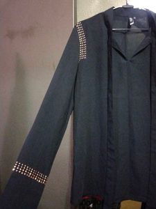 Black Studded Top 🖤