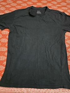 Comfortable Black Cotton T-Shirt