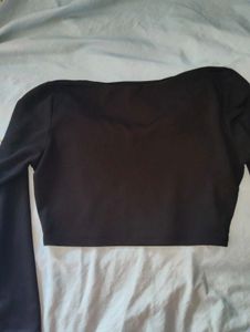 Long Sleeve Crop Top