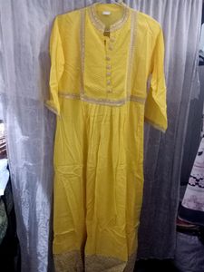 Beautiful Lemmon Yellow Gown